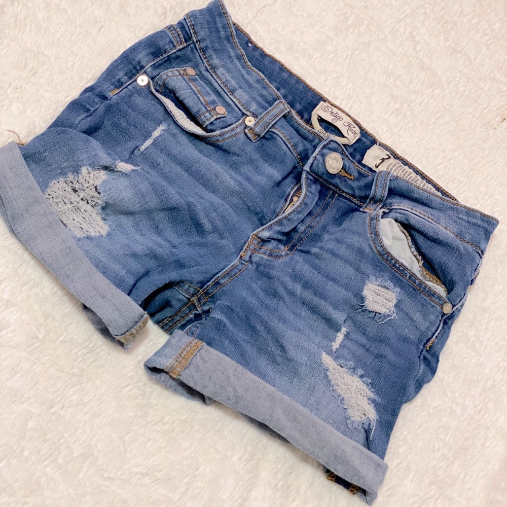 Cute cuffed jean shorts
